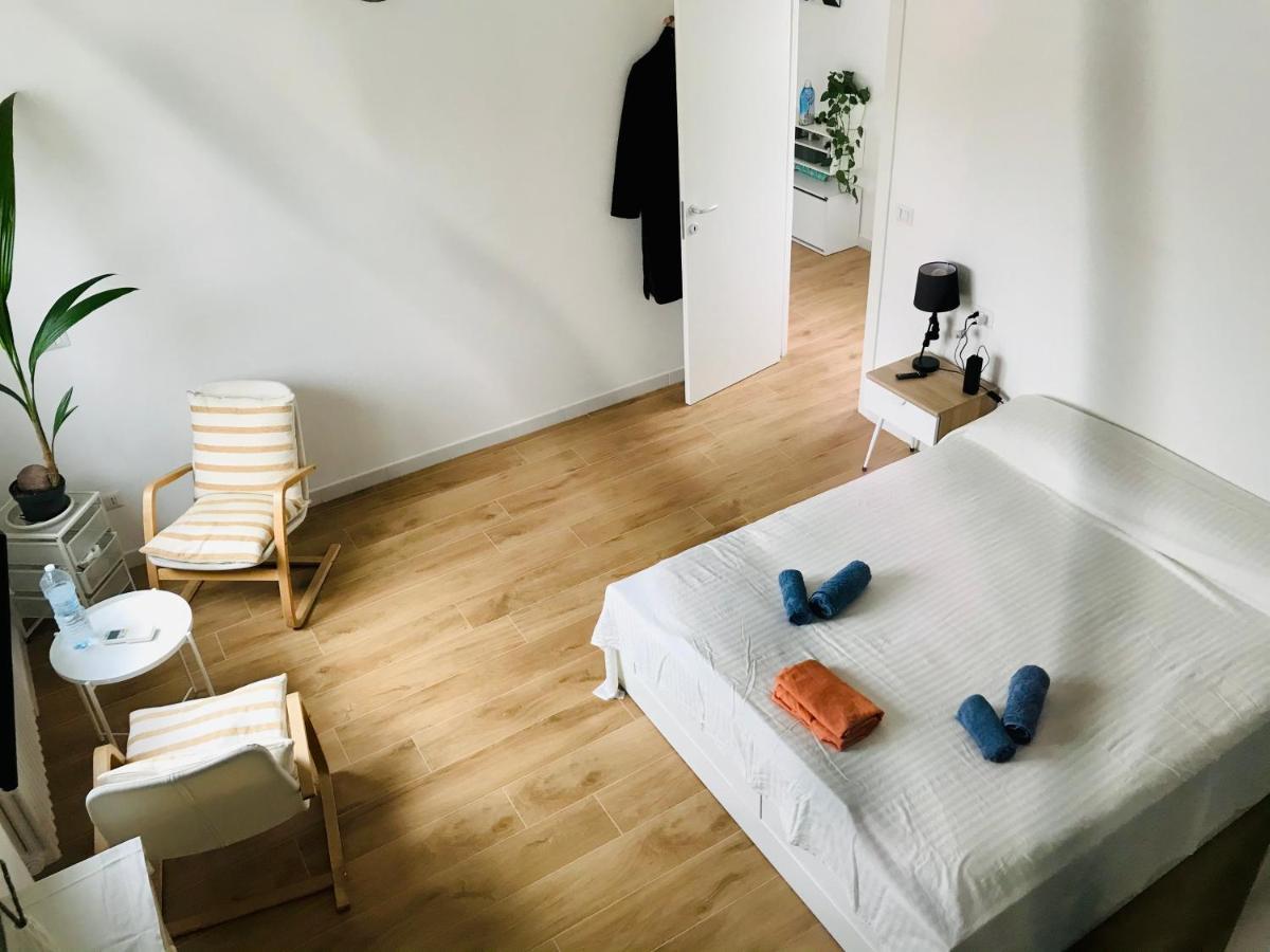 Stanza E Bagno Privato, Idromassaggio Con Extra Fee, In Appartamento Ferrara Exterior foto