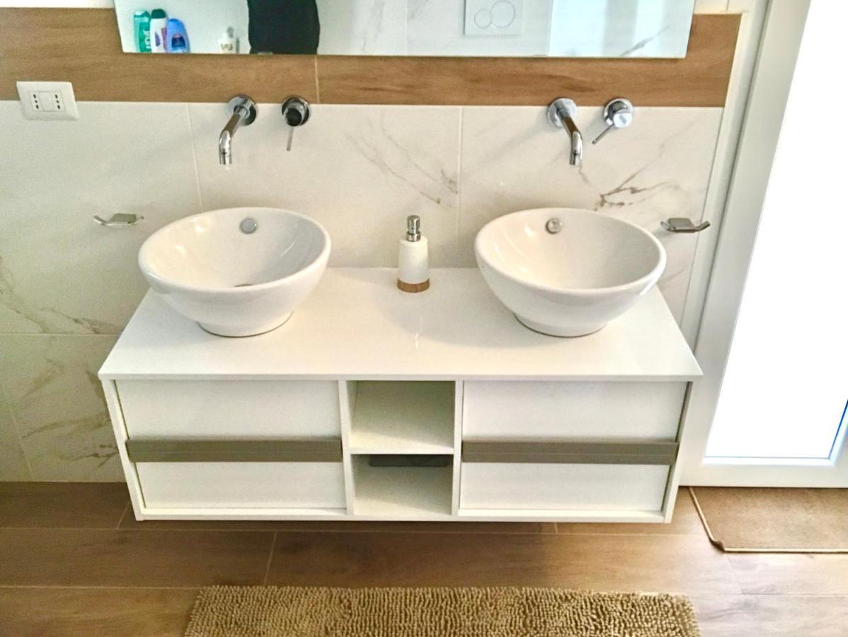 Stanza E Bagno Privato, Idromassaggio Con Extra Fee, In Appartamento Ferrara Exterior foto